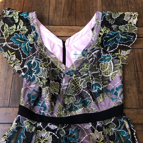 Donna Morgan Embroidered Tulle V-Neck A-Line Dress - Picture 5 of 9